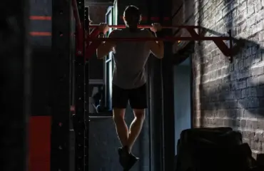 4 exercices pour un dos large entraînement pour un dos large 4 exercices pour un dos large entraînement pour un dos large