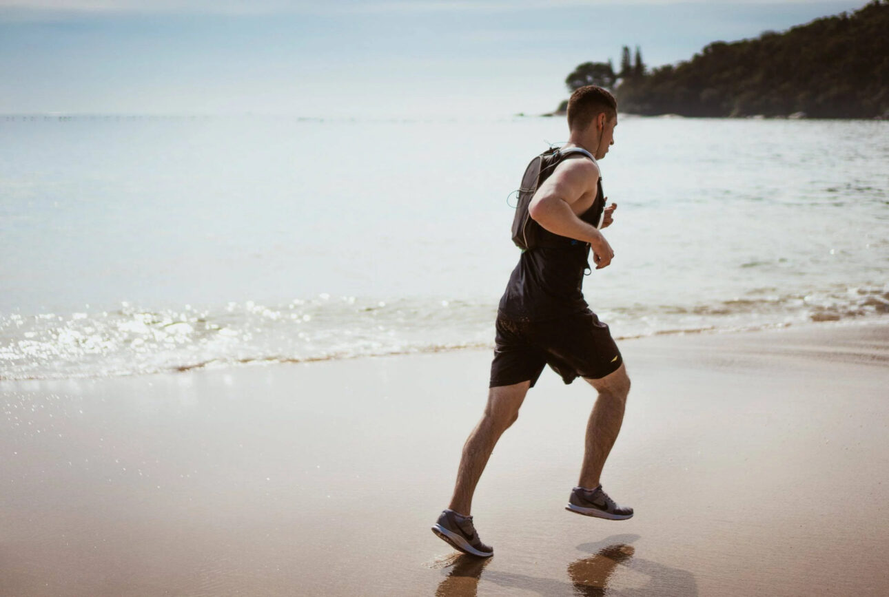 ENTRAÎNEMENT APRÈS LES VACANCES, C'EST-À-DIRE RETOUR À LA SALLE DE SPORT