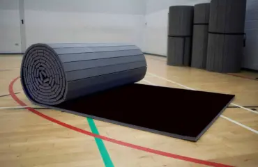 tatami en rouleau noir 40mm 10x1,5m (1)