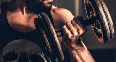 5 exercices de musculation pour des biceps puissants et sculptés