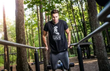 découvrez les dips l’exercice ultime pour sculpter le haut de votre corps découvrez les dips l'exercice ultime pour sculpter le haut de votre corps
