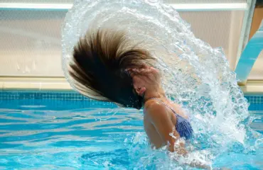 décryptage des bienfaits de l'aquagym sur les patients cardiaques une alternative sûre et efficace