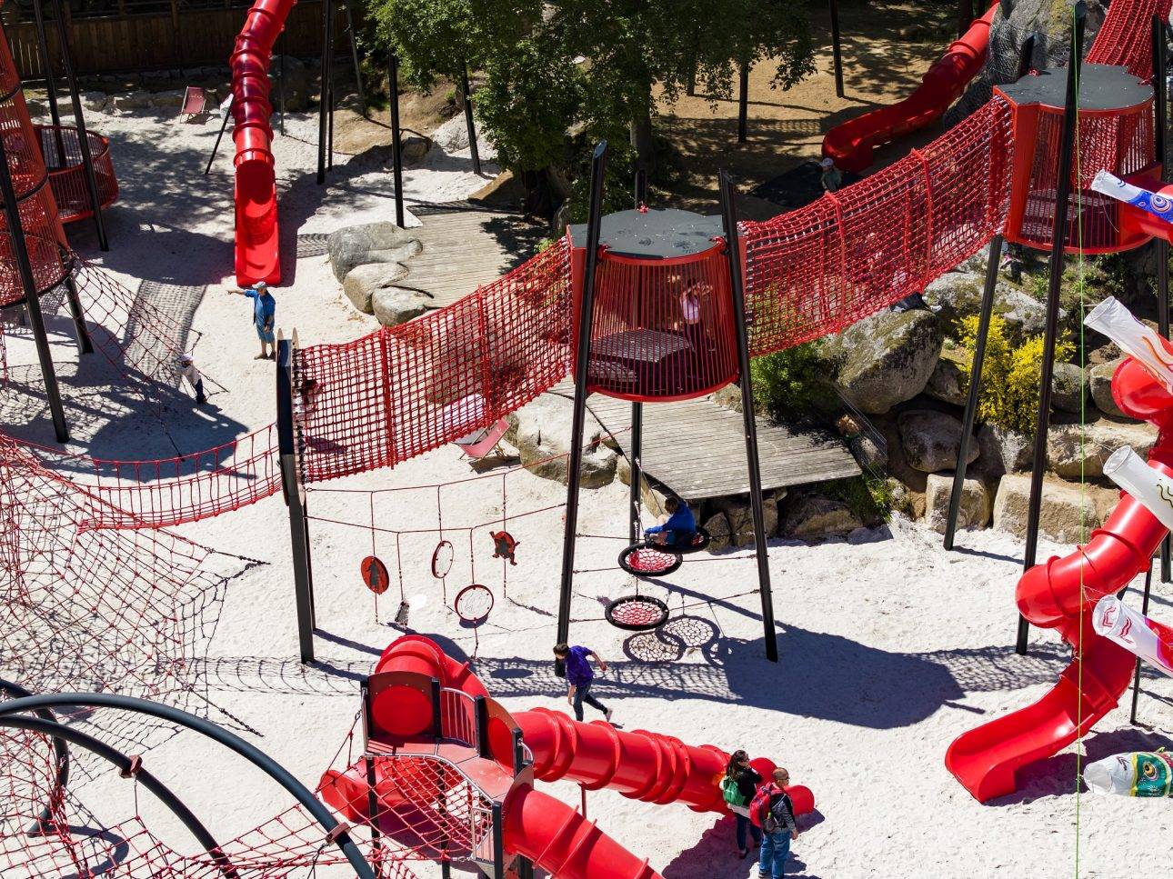 Light In Fitness : Le Premier Choix Pour des Équipements d'Aire de Jeux Pour Enfants En Fonctionnalité et Design