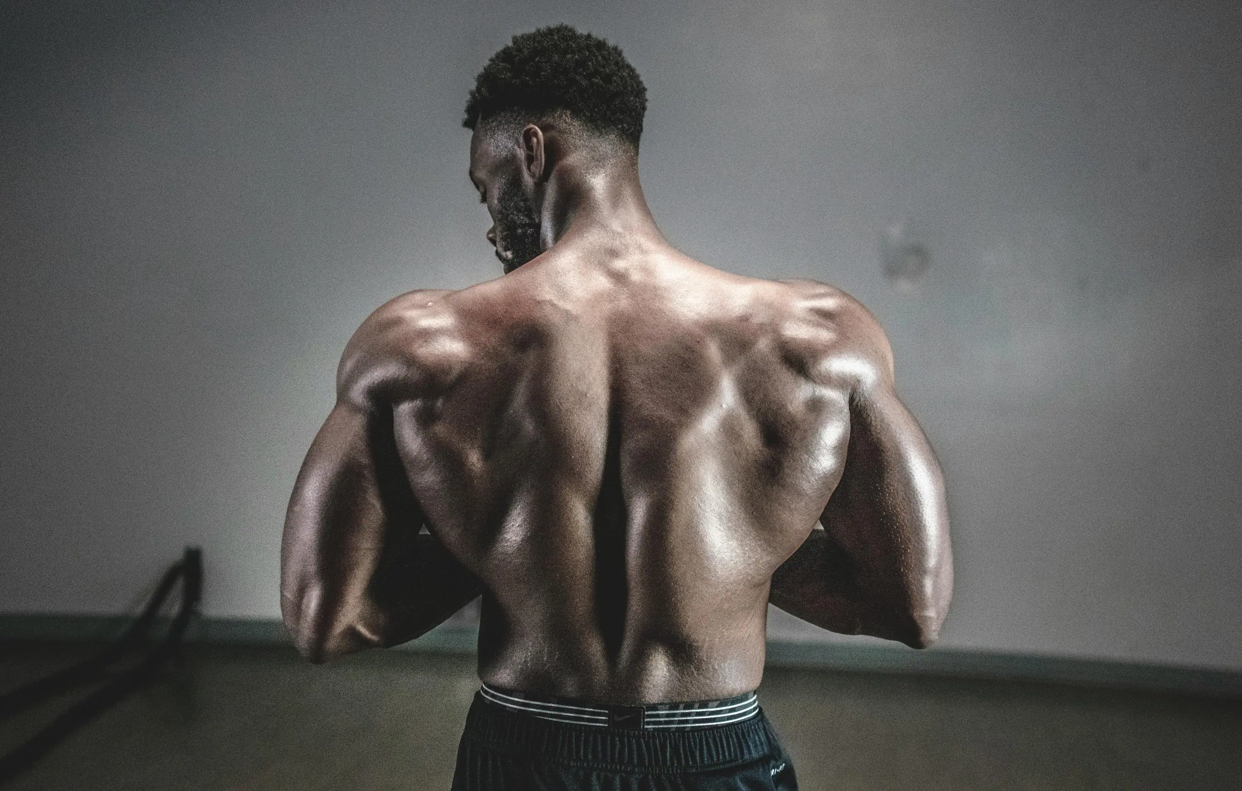 amélioration de la force comment augmenter sa puissance physique et musculaire