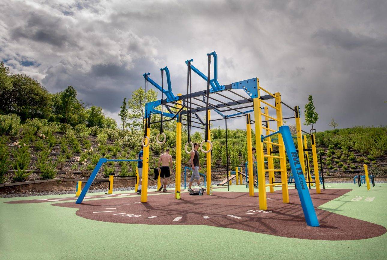 transformez votre parc avec des cages et structures de street workout