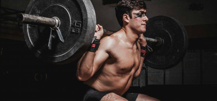 squats complets, parallèles ou demi quelle variante est idéale pour la santé de vos genoux