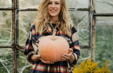 citrouille et entraînement en force. que vous apportera le symbole d’halloween Citrouille et entraînement en force. Que vous apportera le symbole d'Halloween