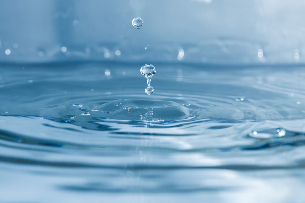 QU'EST-CE QUI HYDRATE LE MIEUX LE CORPS QUELLES BOISSONS DEVRIONS-NOUS BOIRE