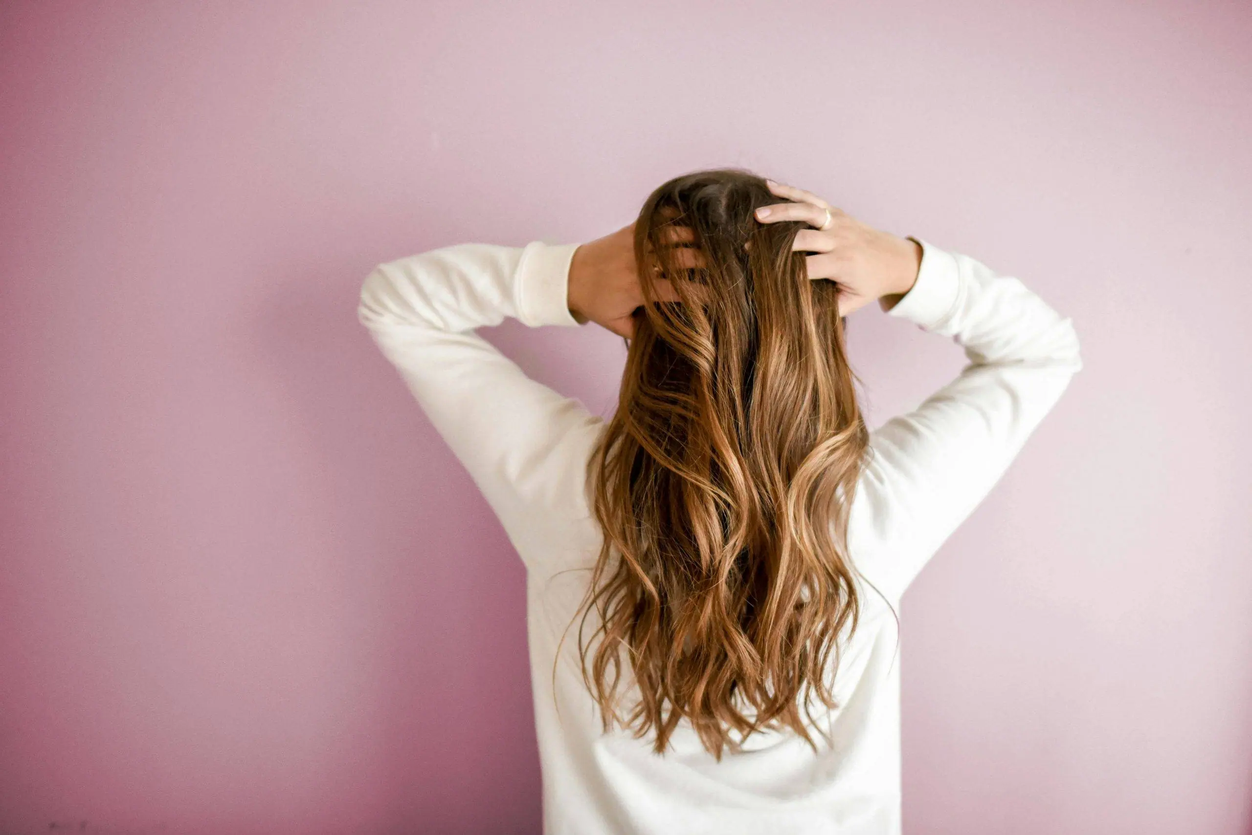 découvrez les secrets des aliments qui soignent les problèmes de cheveux