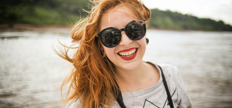 Sourire nous rend heureux