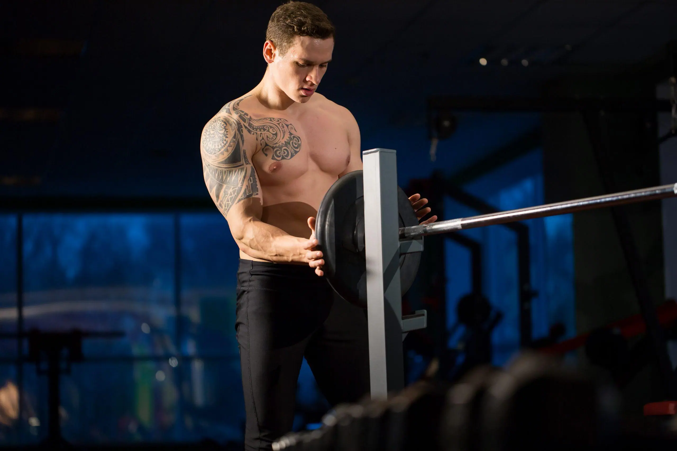 Les Meilleurs Exercices de Poitrine sur Machine et Banc – Top 10 pour Un Développement Pectoral Optimal