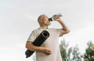 Exercices pour les personnes âgées – une série pour toute la semaine