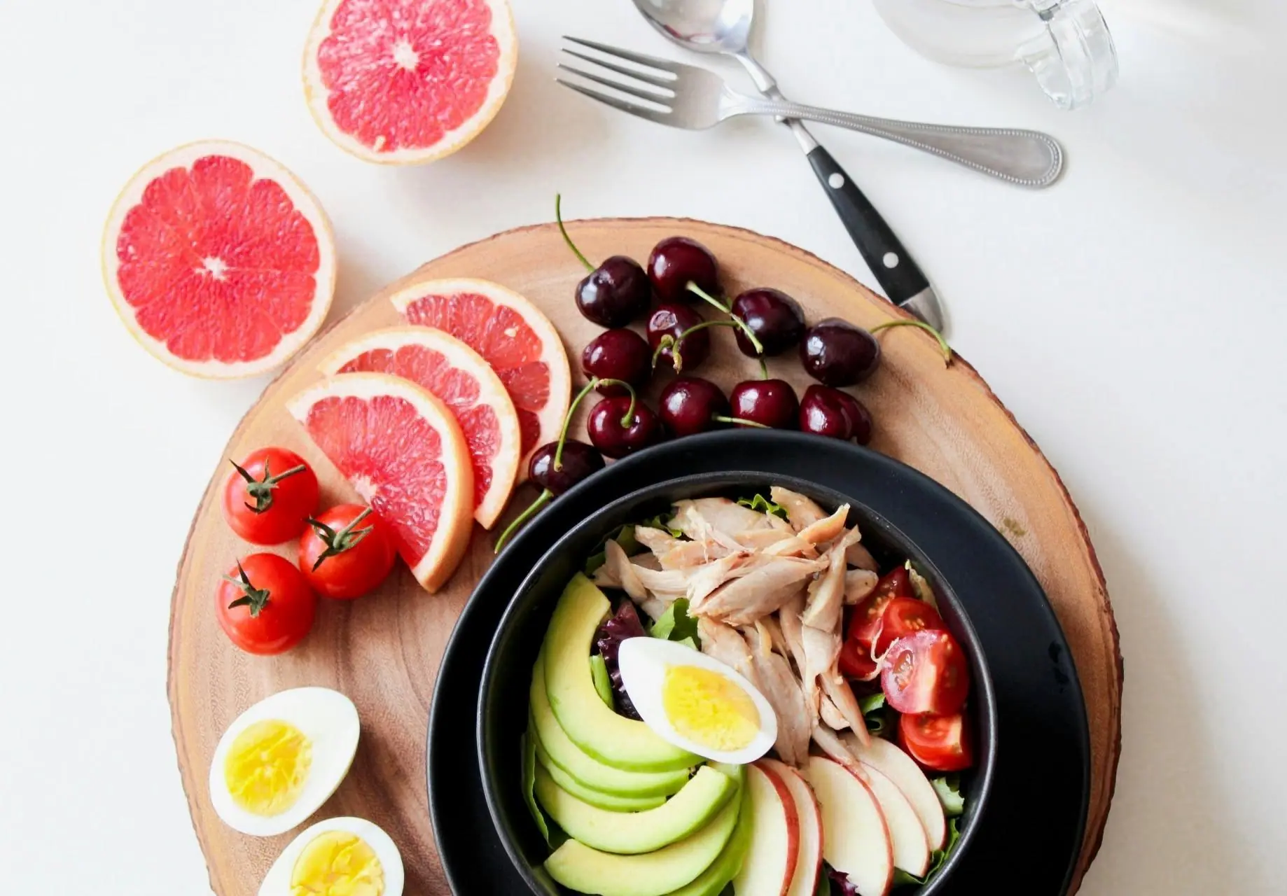 Les Erreurs Courantes en Nutrition Sportive et Comment les Éviter Guide Pratique par Light In Fitness