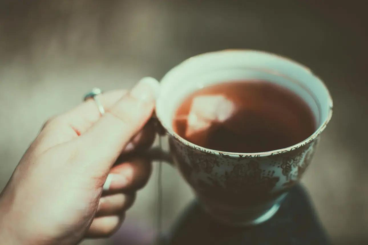 Quels sont les bienfaits de boire du thé vert et comment bien l’infuser