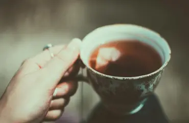 Quels sont les bienfaits de boire du thé vert et comment bien l’infuser
