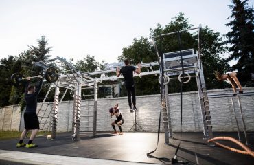 Équipements aire de fitness - résistants à la corrosion - plage et parc de bord de mer – L’expertise Light In Fitness