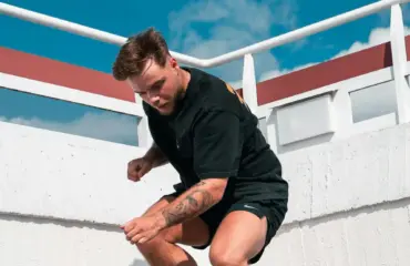 Pourquoi l’Auto-Hypnose Aide dans le Sport Découvrez un Outil Puissant pour la Performance et le Bien-Être