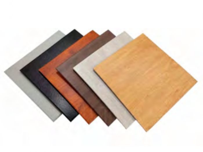 Dalle de Sol Amortissante 20mm Bois Chêne Clair – Caoutchouc Haute Qualité 100x100 cm
