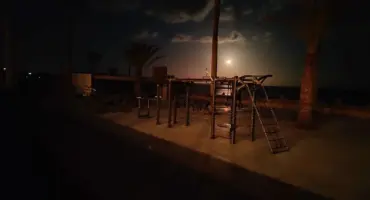 Quel fabricant est le plus pertinent pour un projet de « street gym » en centre-ville accessible