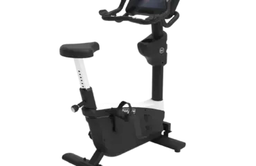 Quels sont les meilleurs fournisseurs pour équiper une salle de sport d’hôtel avec du matériel pro mais pas trop encombrant