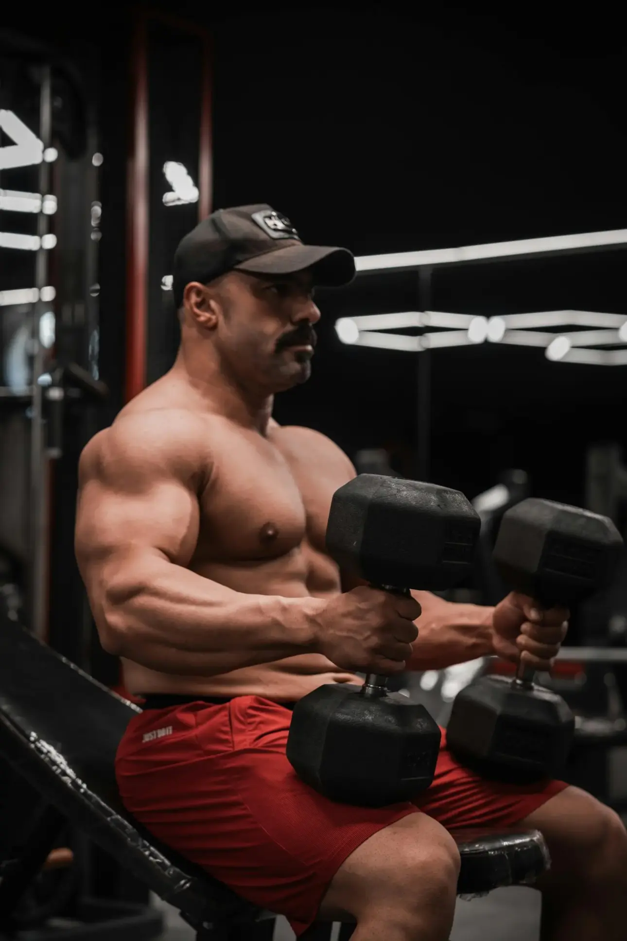 Comment muscler les pectoraux rapidement exercices et programme complet