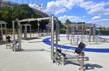 Norme EN 16630 cage street workout extérieur équipement fitness plein air sécurité collectivité