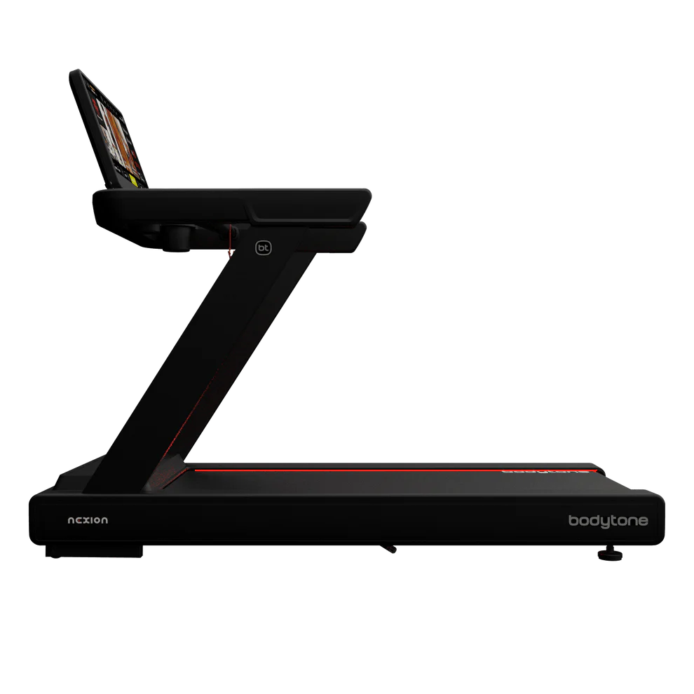Tapis de course Bodytone Nexion noir avec écran tactile.