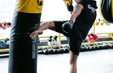 Tatamis arts martiaux les 2 finitions et les 4 épaisseurs essentielles pour vos sports de combat selon notre expert