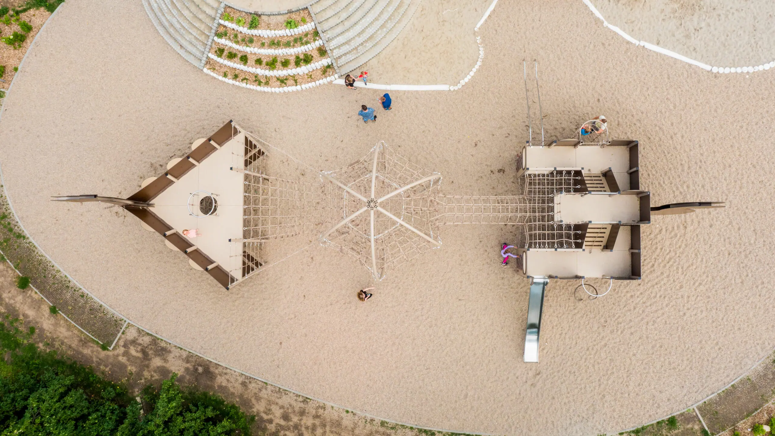 Panoramic Climbing Net Rope Play Structure