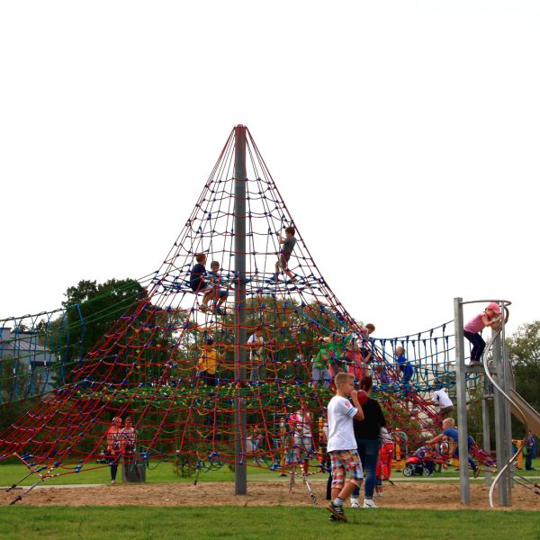pyramide de jeu en corde 7 m vue detaillee 4