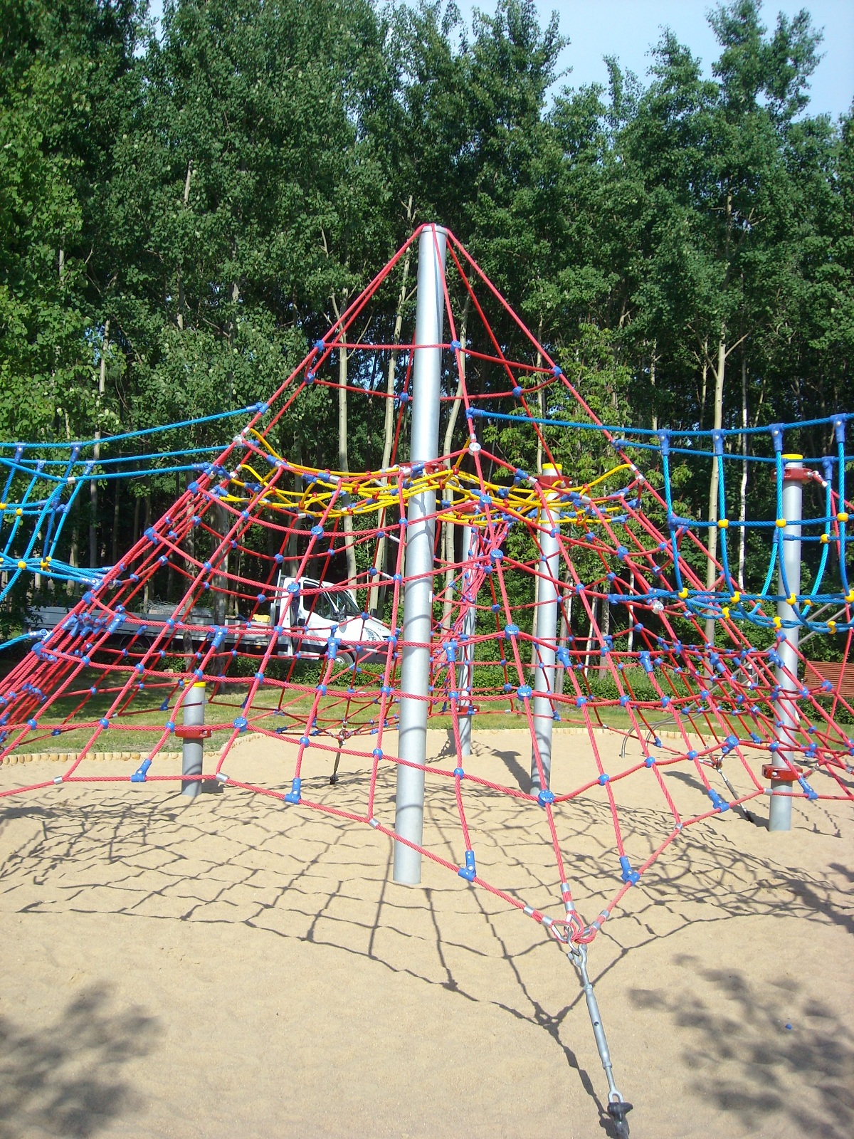 pyramide de jeu en corde 4 m xl vue detaillee 1