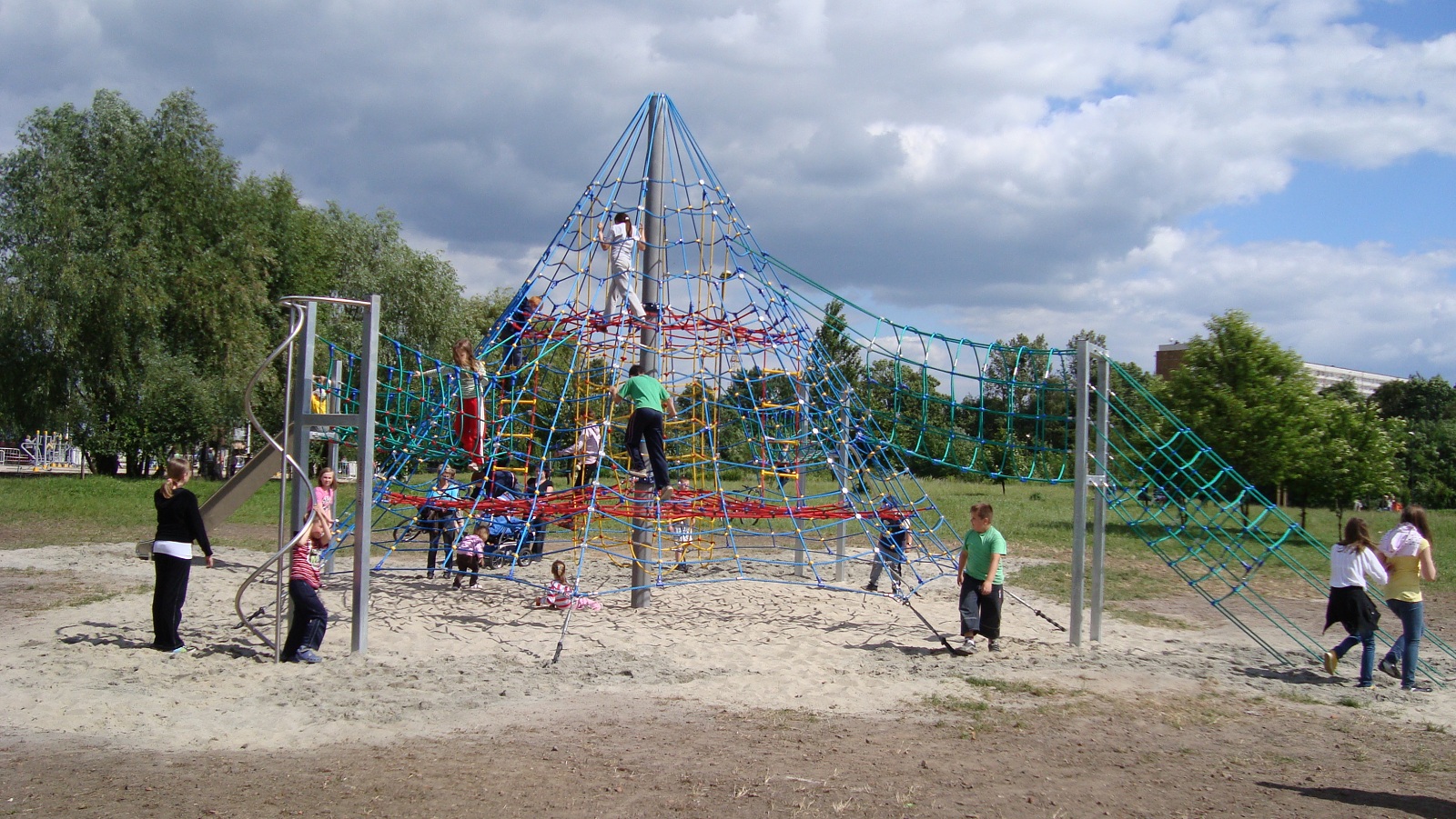 pyramide de jeu en corde 6 m vue detaillee 5