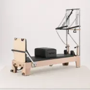 Reformer Pilates Essential avec tour demi-trapèze, vue 1