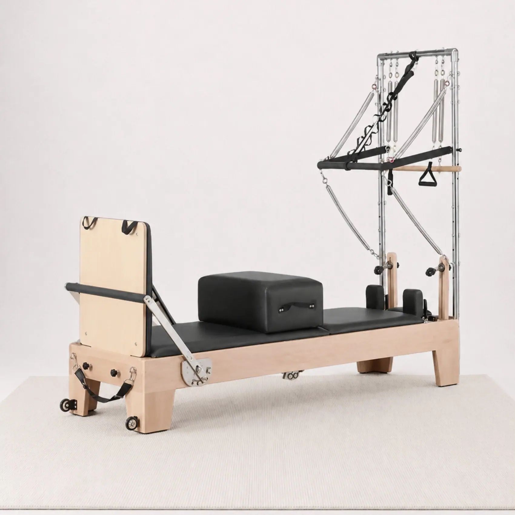 Reformer Pilates Essential avec tour demi-trapèze, vue 1