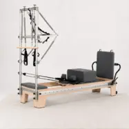 Reformer Pilates Track avec tour demi-trapèze rabattable, vue 1